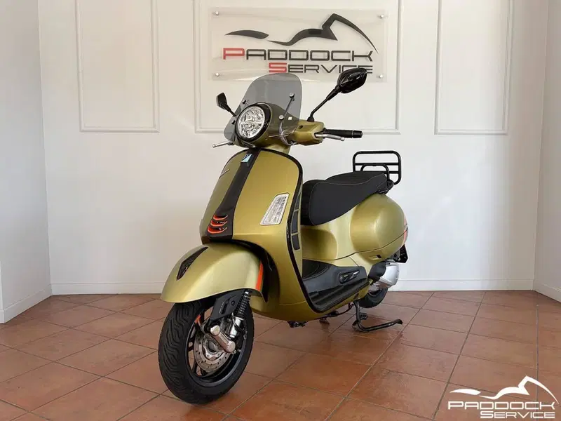 Vespa GTS 300 Super Sport (2023 - 24) (3)