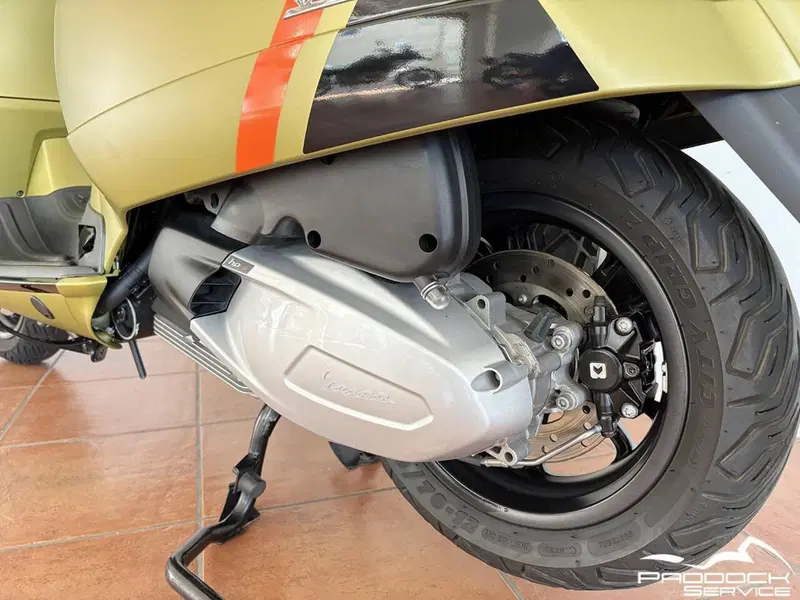 Vespa GTS 300 Super Sport (2023 - 24) (13)