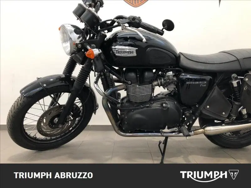 Triumph Bonneville (2007 - 16) (4)