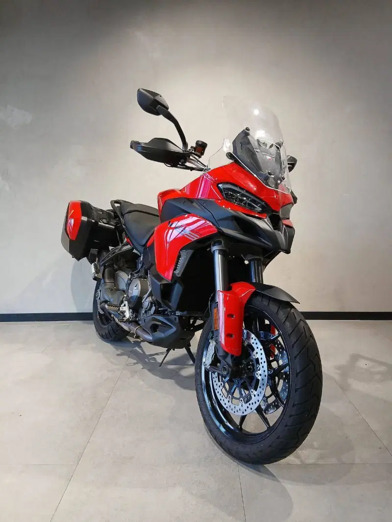 Ducati Multistrada V2 S (2025 - 26) (2)