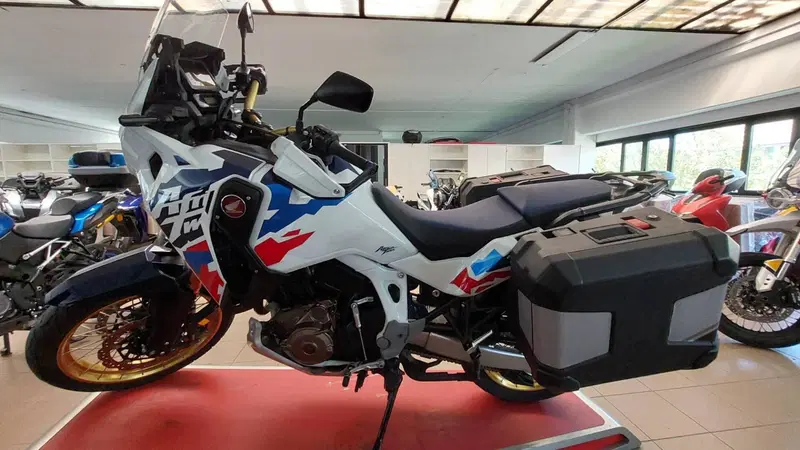 Honda Africa Twin CRF 1100L (2024 - 26)