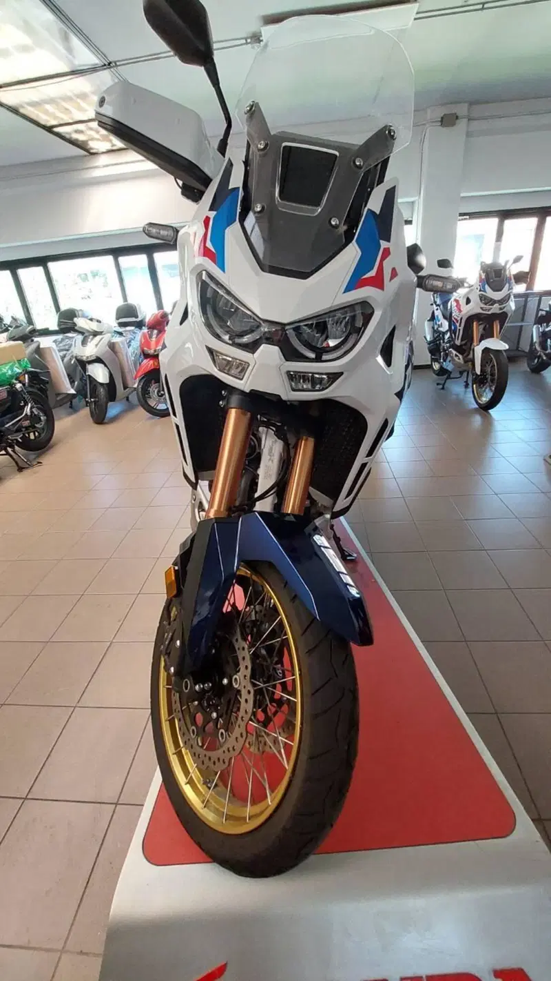Honda Africa Twin CRF 1100L (2024 - 26) (3)