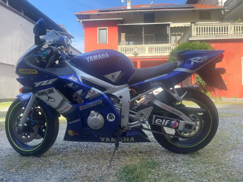 Yamaha YZF R6 (1999 - 00) (2)
