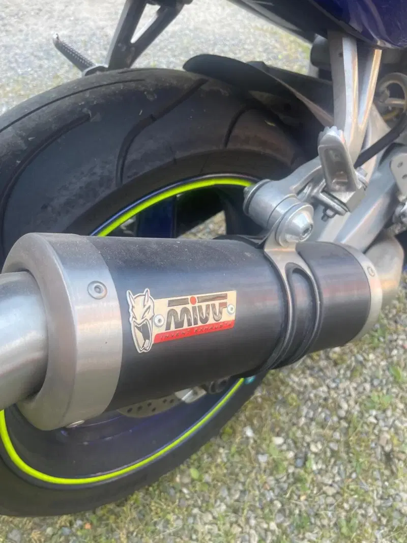Yamaha YZF R6 (1999 - 00) (16)