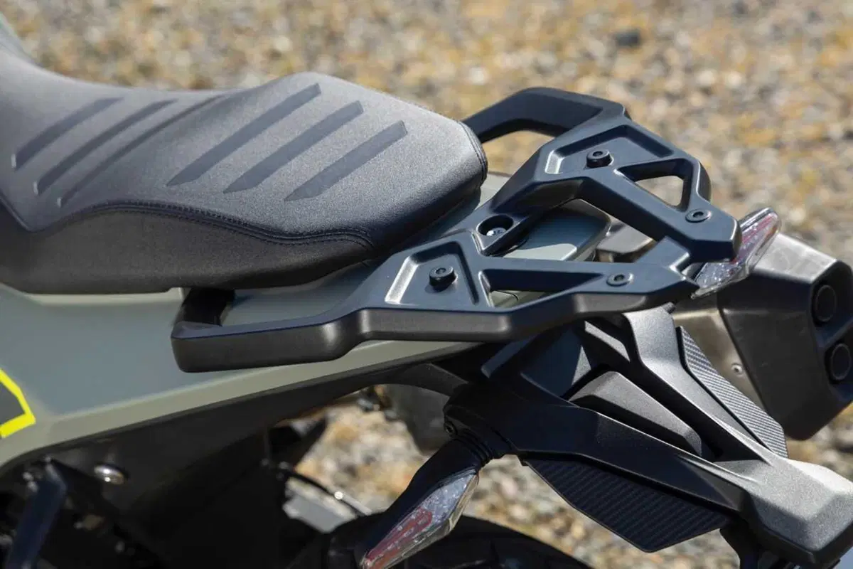 Benelli BKX 300 e BKX 300 S: arriva il monocilindrico da 292 cc che aspettavamo (4)