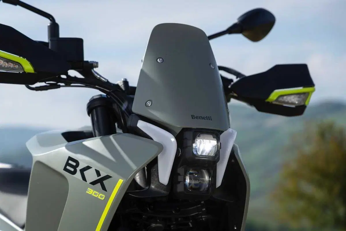 Benelli BKX 300 e BKX 300 S: arriva il monocilindrico da 292 cc che aspettavamo (8)