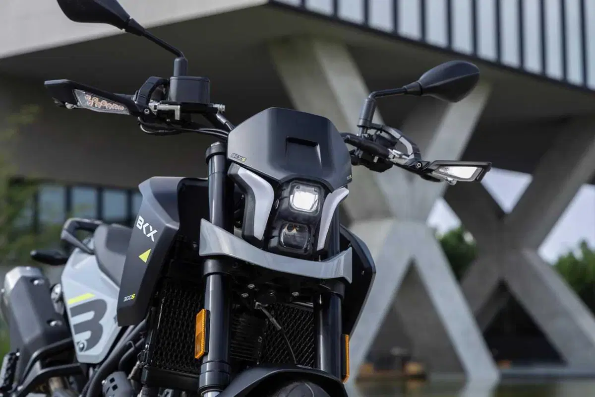 Benelli BKX 300 e BKX 300 S: arriva il monocilindrico da 292 cc che aspettavamo (2)
