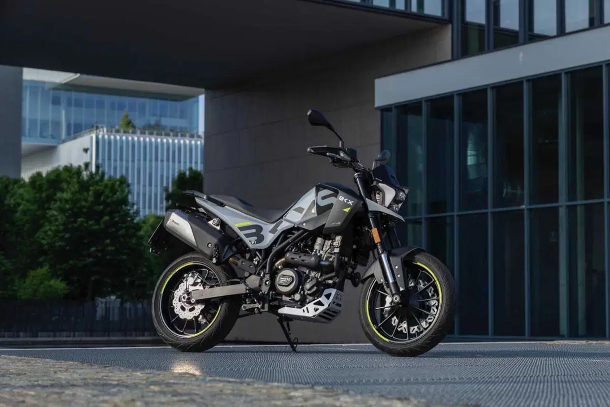 Benelli BKX 300 e BKX 300 S: arriva il monocilindrico da 292 cc che aspettavamo (17)