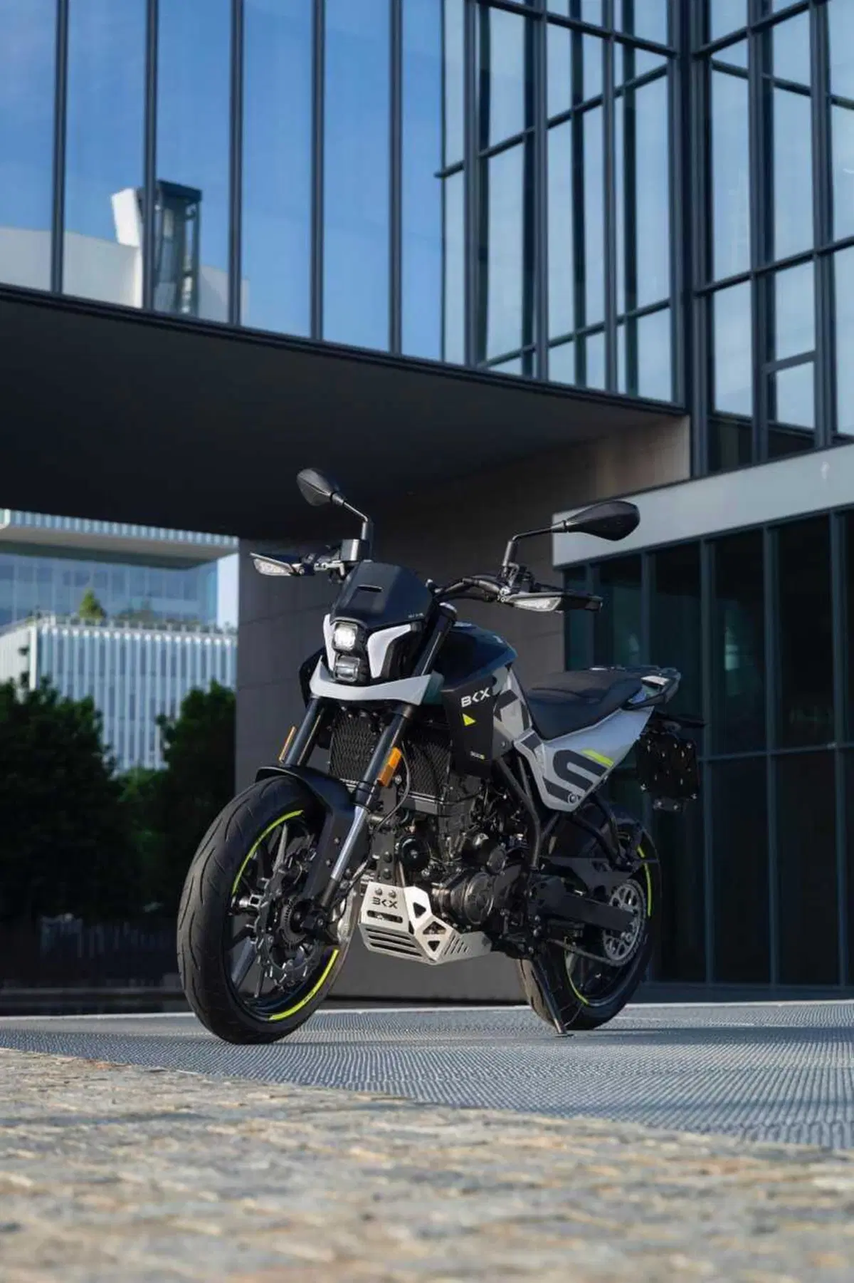 Benelli BKX 300 e BKX 300 S: arriva il monocilindrico da 292 cc che aspettavamo (25)