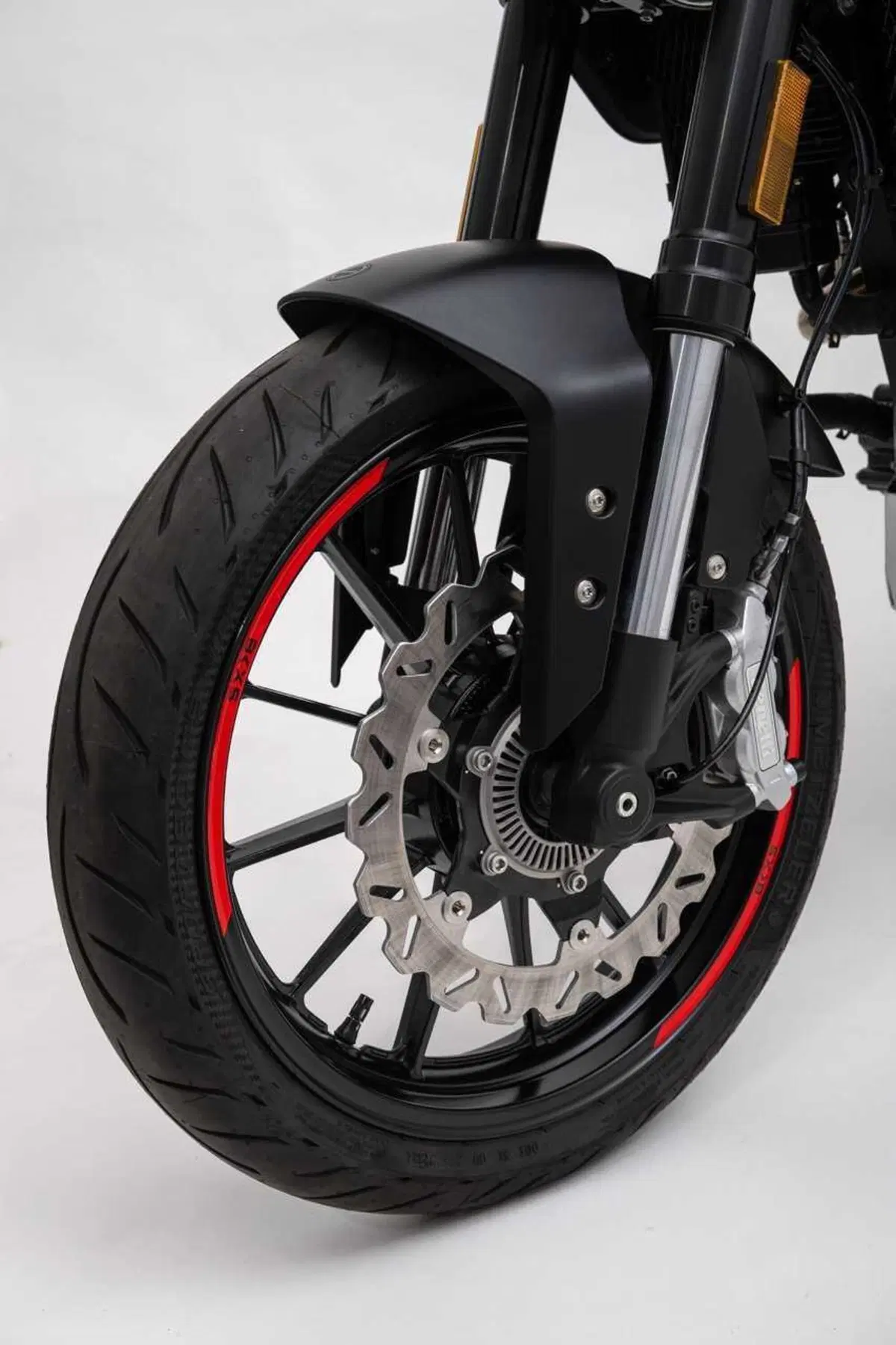 Benelli BKX 300 e BKX 300 S: arriva il monocilindrico da 292 cc che aspettavamo (33)