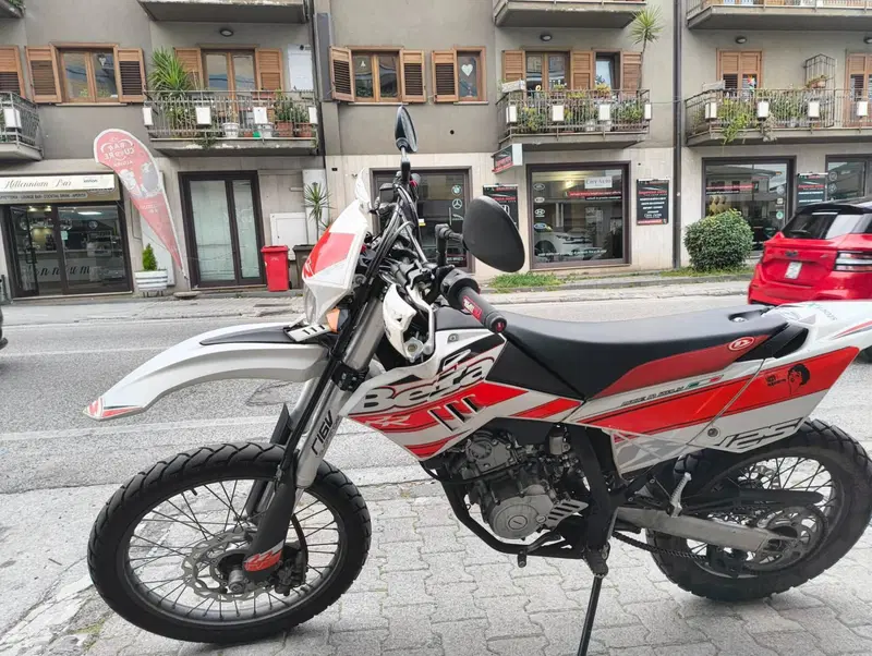 Betamotor RR 125 4T Enduro LC (2018 - 20) (4)
