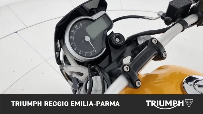 Triumph Tracker 400 (2026) (9)