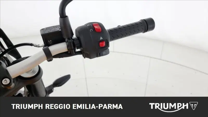 Triumph Tracker 400 (2026) (10)