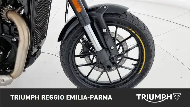 Triumph Tracker 400 (2026) (20)