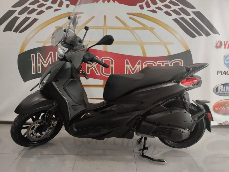 Piaggio Beverly 300 ABS-ASR (2021 - 25)