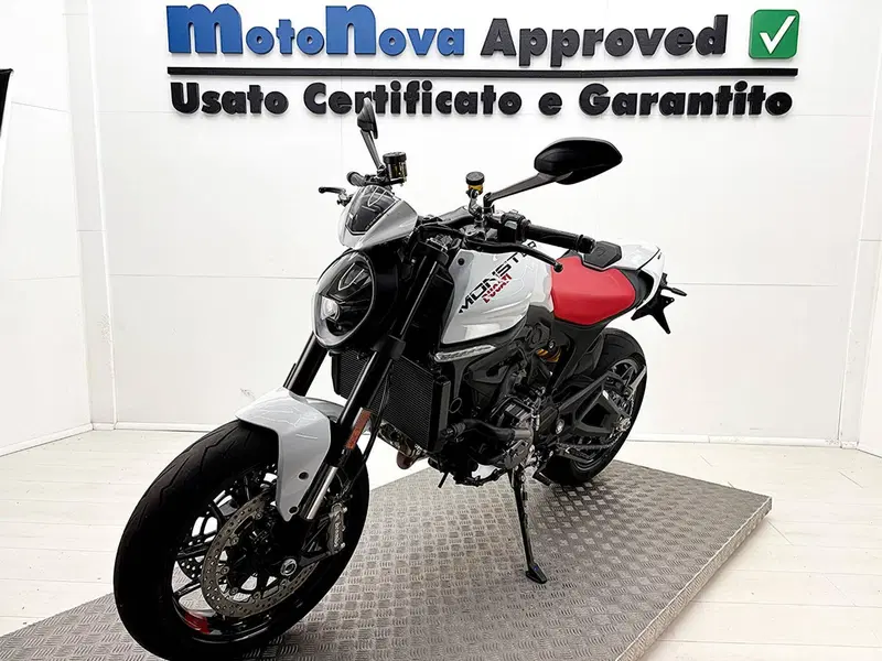Ducati Monster 937 + (2021 - 25) (3)