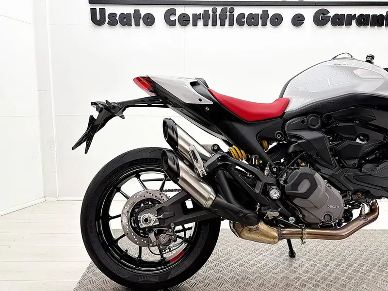 Ducati Monster 937 + (2021 - 25) (7)