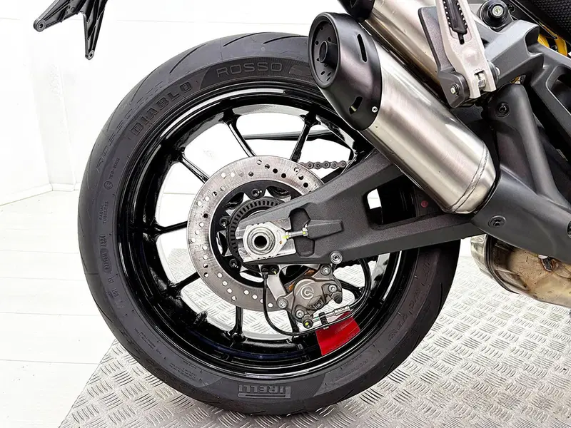 Ducati Monster 937 + (2021 - 25) (6)