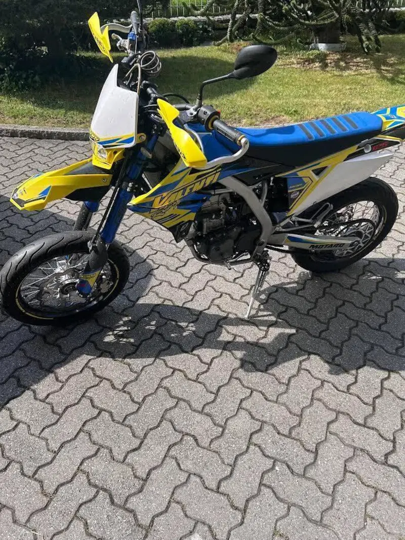 Valenti Racing SM 125 Z (2020 - 22) (2)