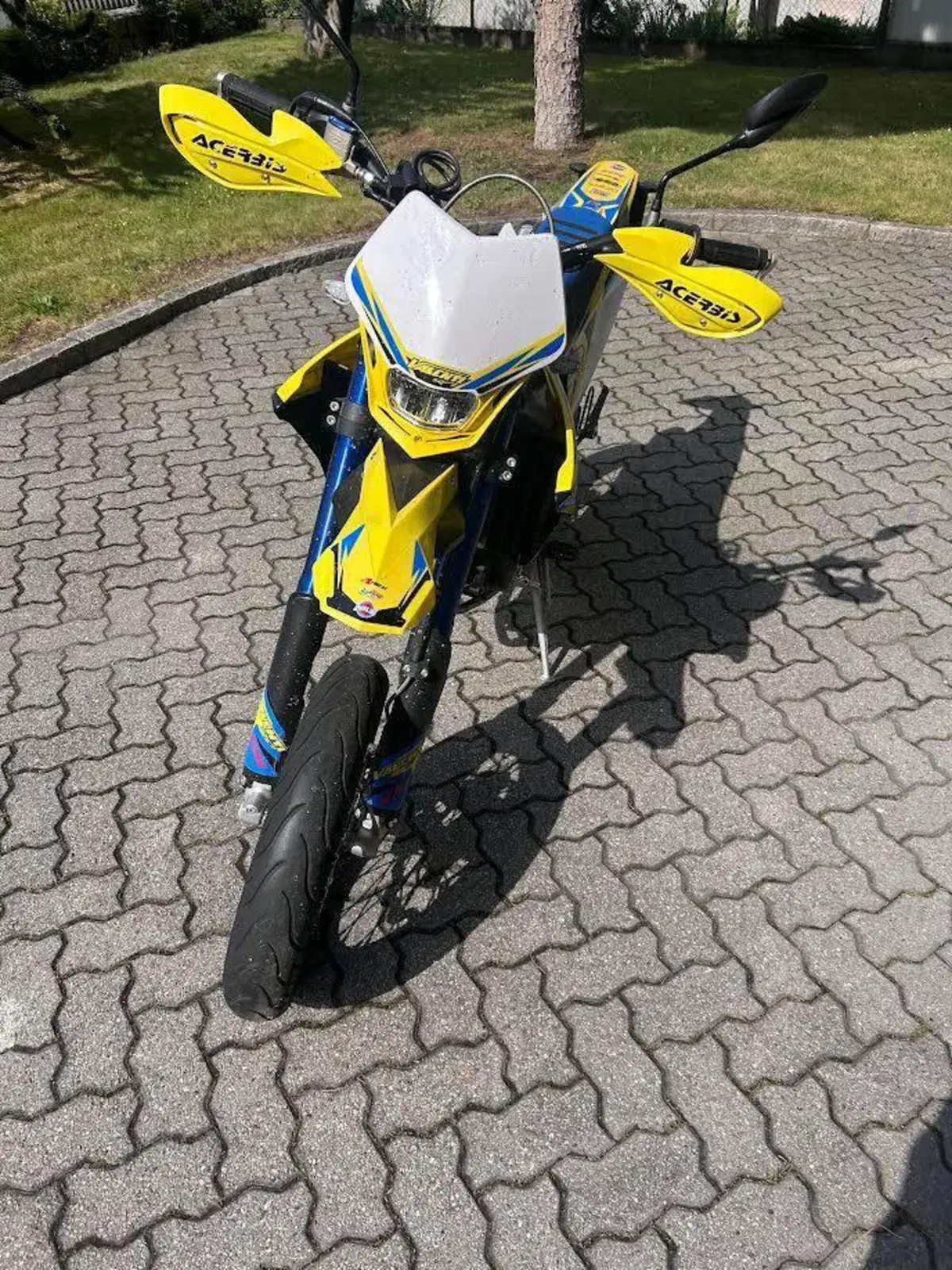 Valenti Racing SM 125 Z (2020 - 22) (3)