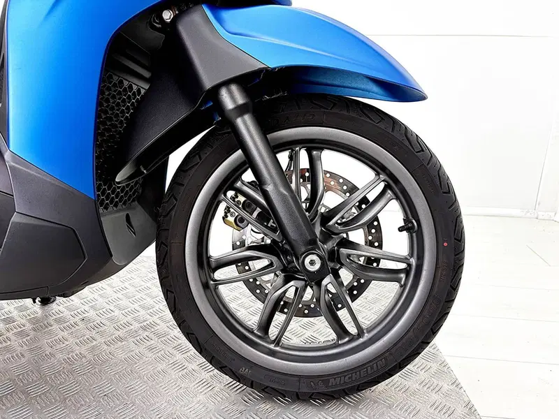 Piaggio Beverly 300 S ABS-ASR (2021 - 25) (10)