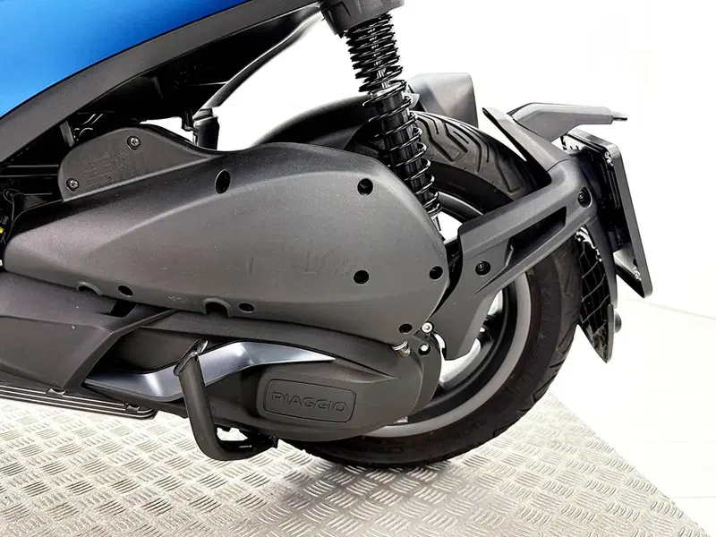 Piaggio Beverly 300 S ABS-ASR (2021 - 25) (15)