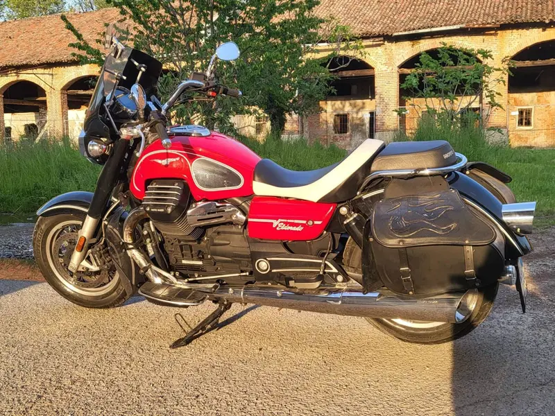 Moto Guzzi Eldorado 1400 (2015 - 17) (2)