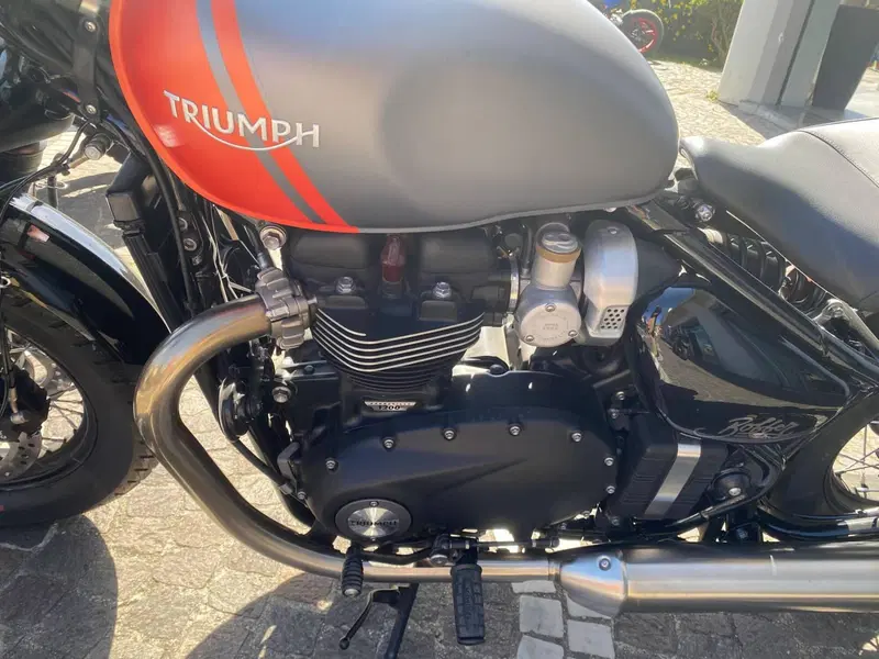 Triumph Bonneville Bobber 1200 (2021 - 25) (9)