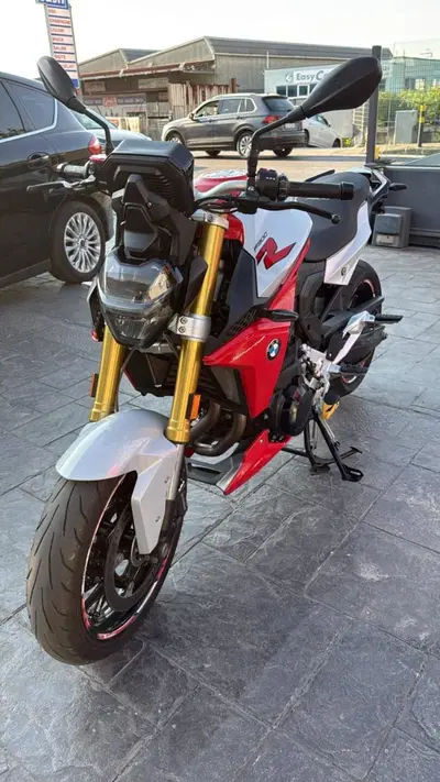 Bmw F 900 R (2021 - 24) usata