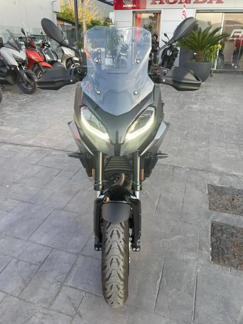 Bmw F 900 XR (2025 - 26) (6)