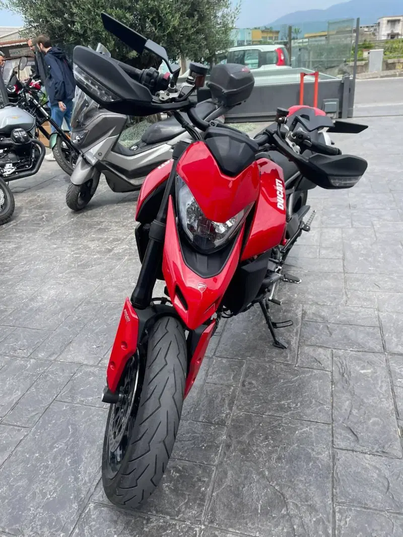 Ducati Hypermotard 950 (2022 - 25) (4)