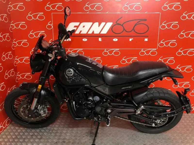 Benelli Leoncino 500 Trail (2021 - 26) (3)