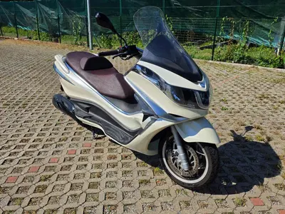Piaggio X10 350 ie (2011 - 17) usata