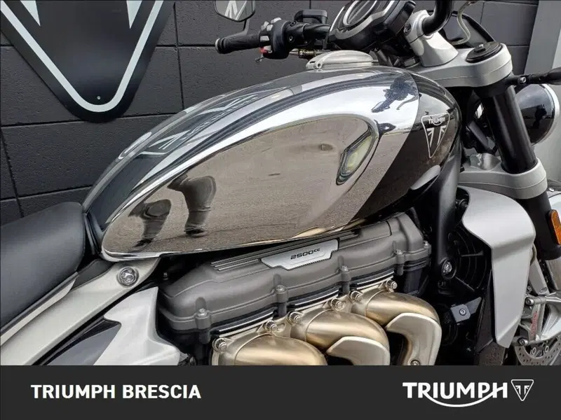 Triumph Rocket 3 R (2021 - 24) (5)