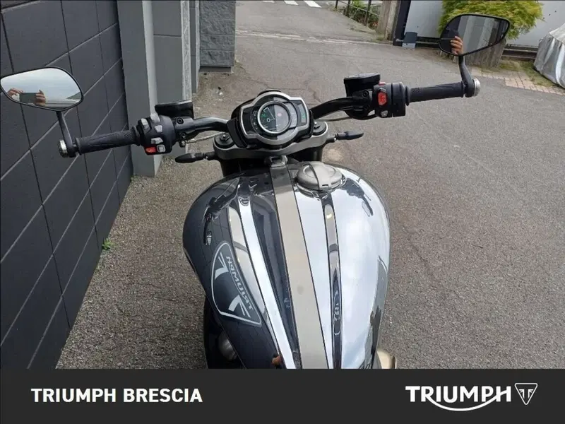 Triumph Rocket 3 R (2021 - 24) (9)