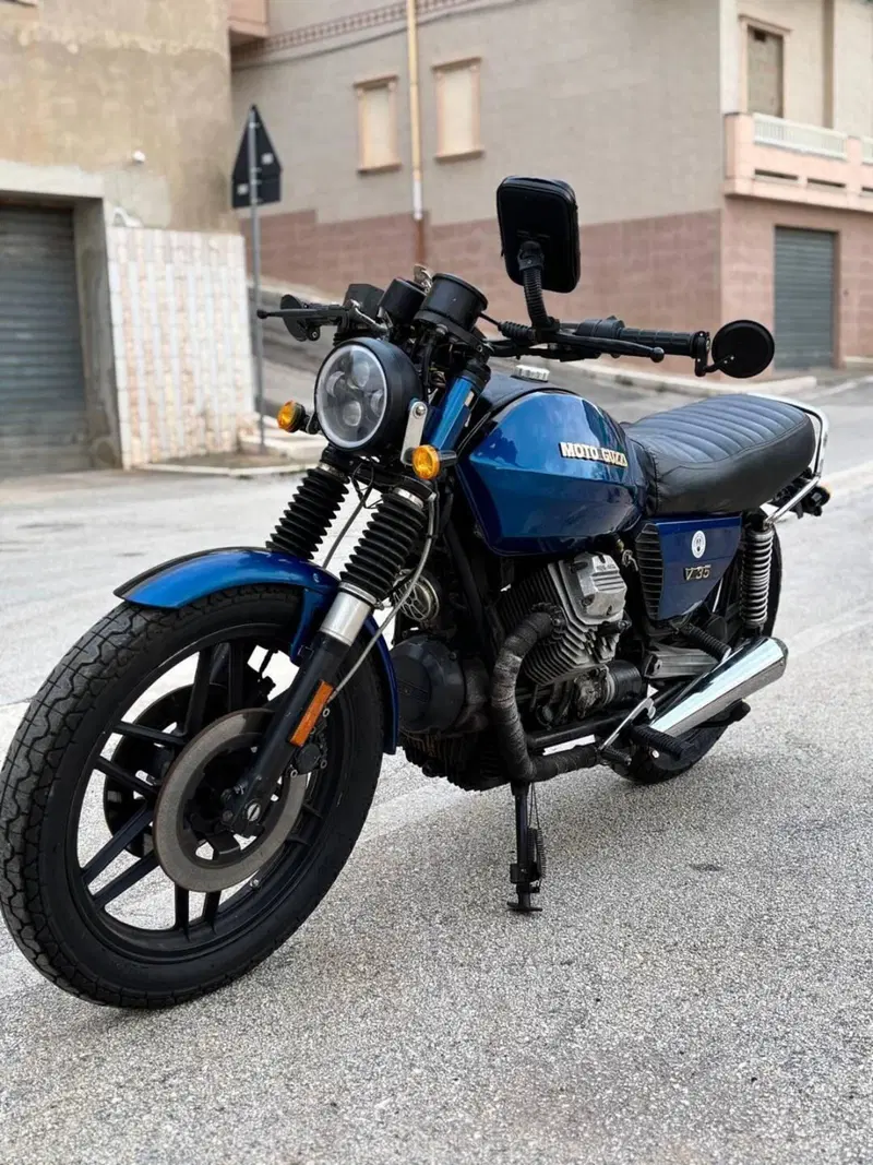 Moto Guzzi V35 (11)