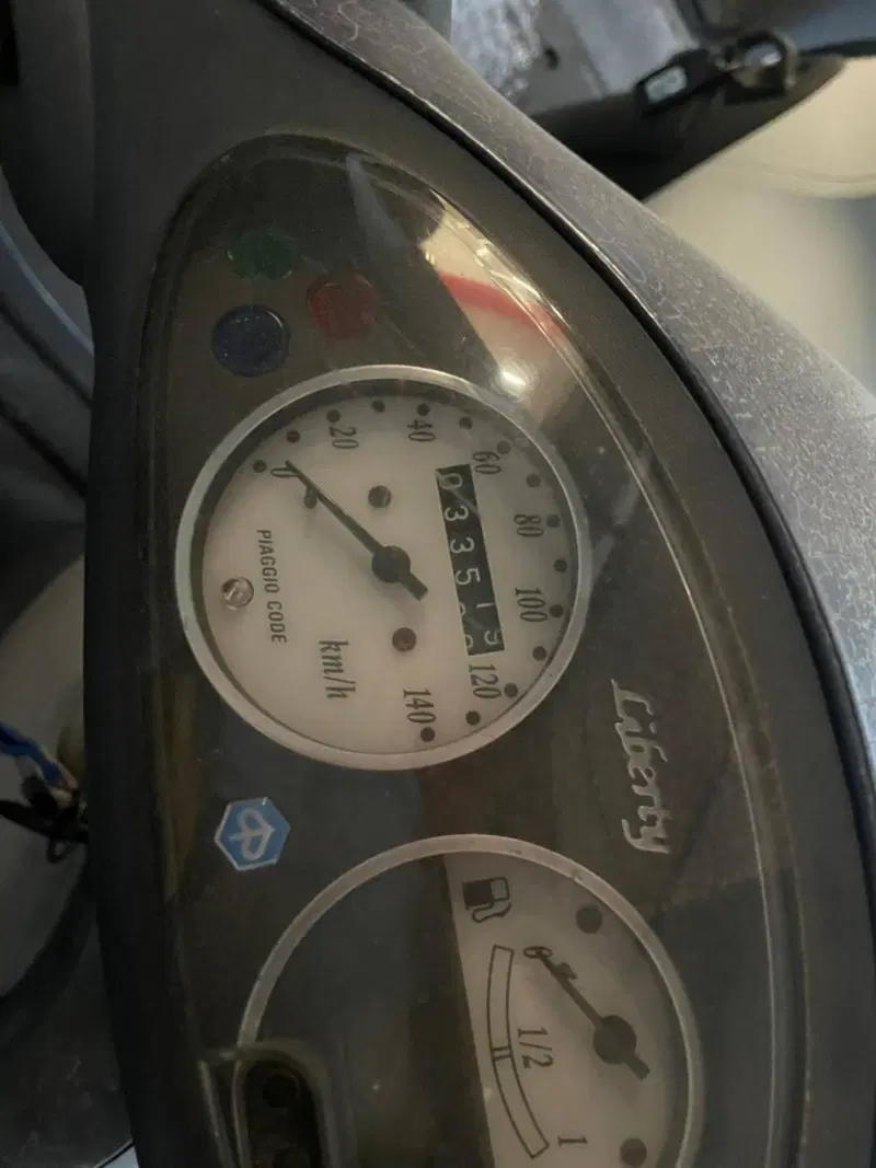 Piaggio Liberty 125 2T (2)