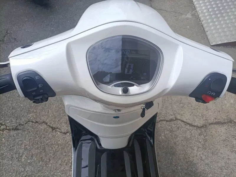 Keeway Motor Iskia 125 (2023 - 26) (6)