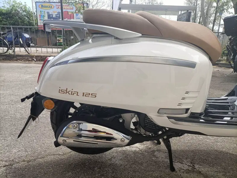 Keeway Motor Iskia 125 (2023 - 26) (9)