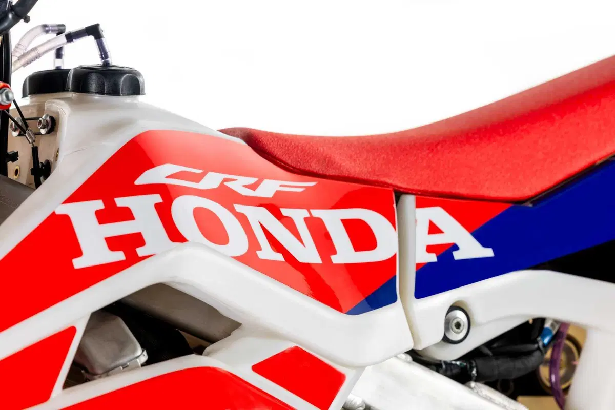 Honda CRF 450RX Rally 2027: arriva la nuova race replica in soli 50 esemplari [GALLERY] (4)