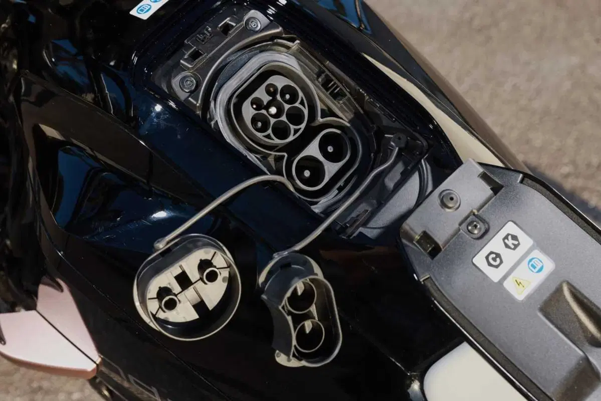 Honda WN7: il nostro TEST della prima moto elettrica di HONDA! [VIDEO] (55)
