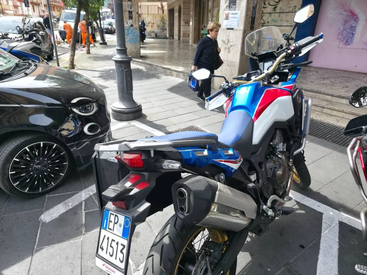 Honda Africa Twin CRF 1000L (2018 - 19) (3)