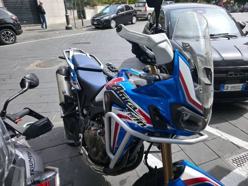 Honda Africa Twin CRF 1000L (2018 - 19) (4)