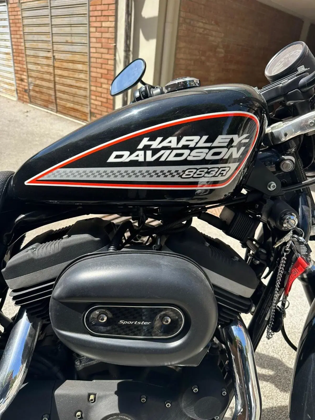 Harley-Davidson 883 R (2006 - 07) - XL 883R (4)