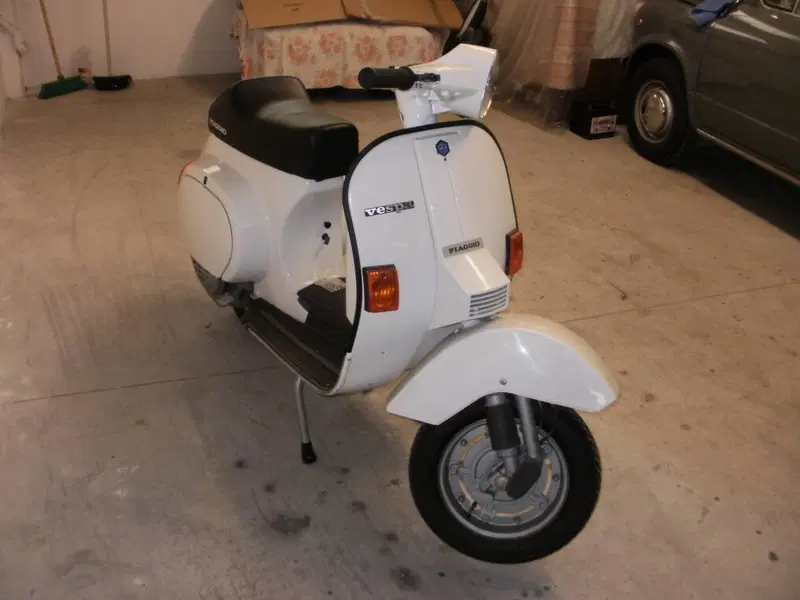 Piaggio vespa PK50 S (2)