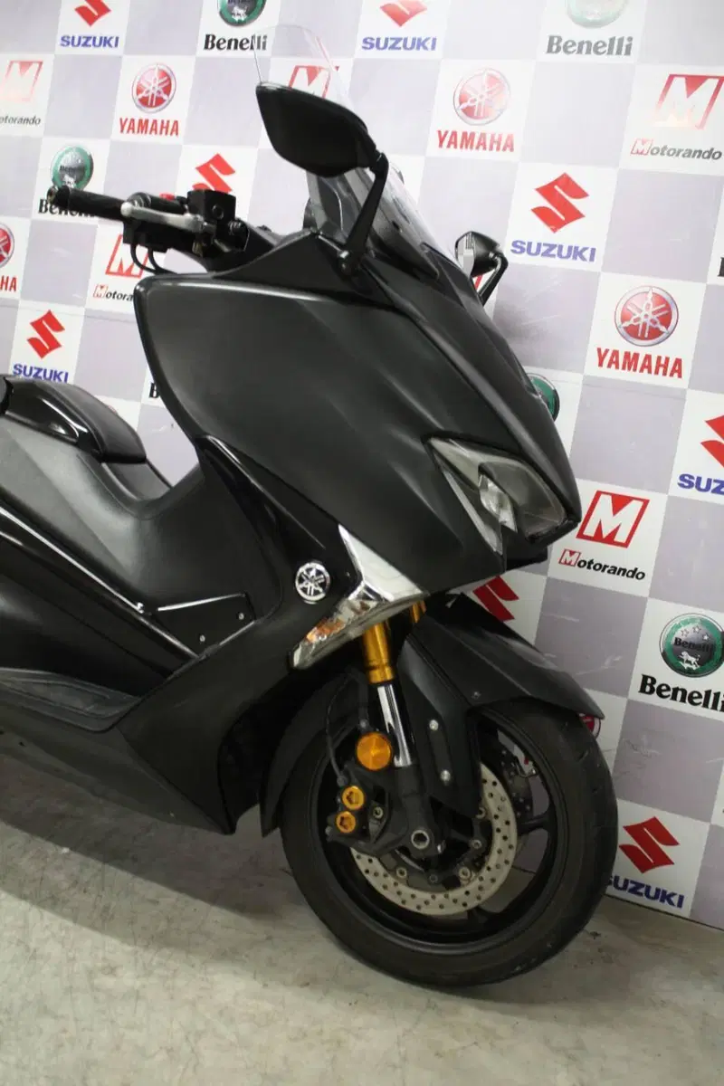 Yamaha T-Max 530 (2017 - 19) (3)
