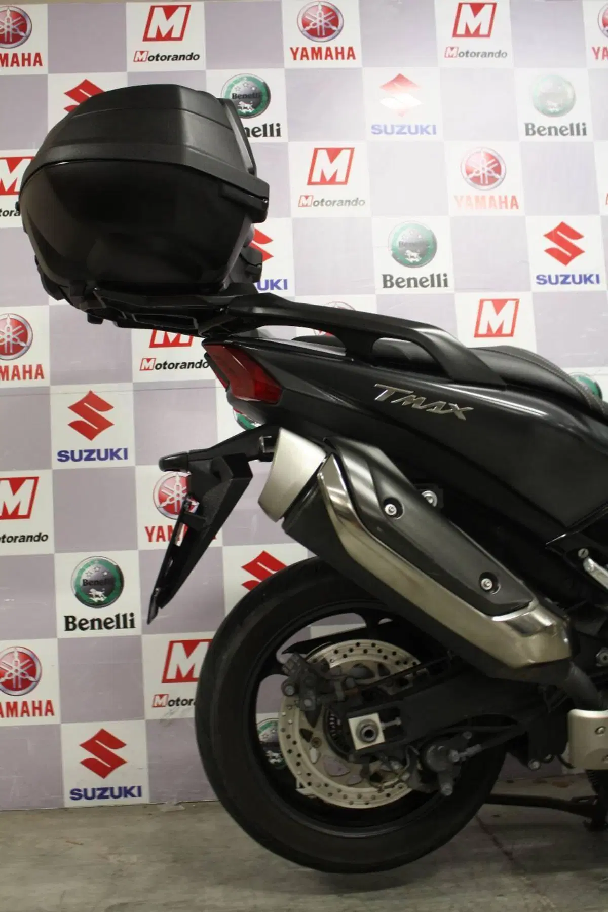 Yamaha T-Max 530 (2017 - 19) (4)
