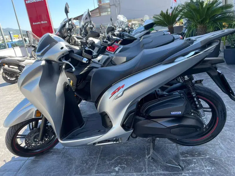 Honda SH 350 Sport (2021 - 24) (4)