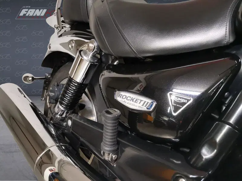 Triumph Rocket 3 (2004 - 11) (7)