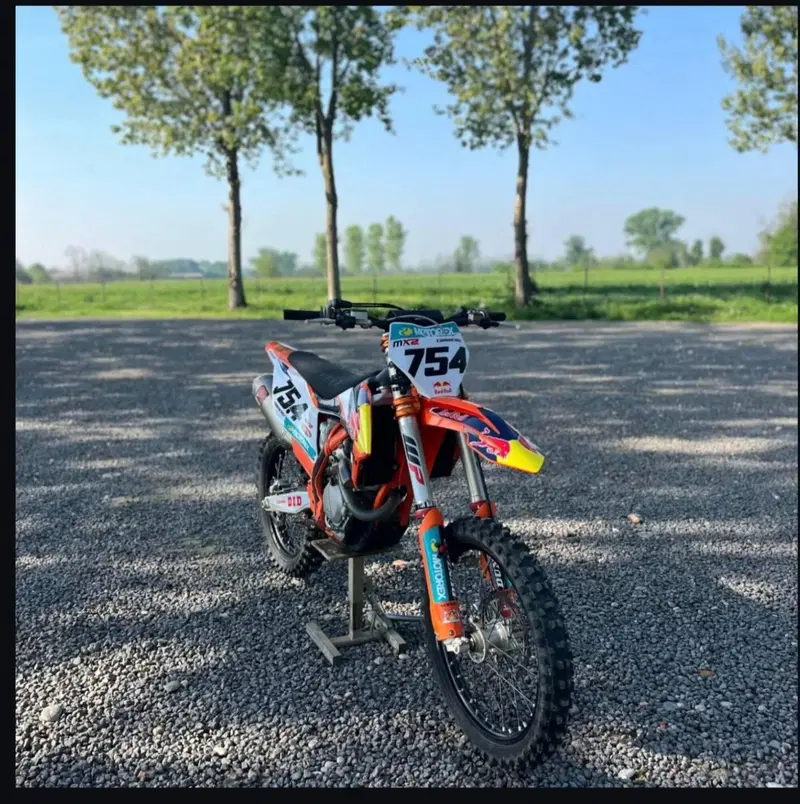 KTM 250 SX-F (2021) (2)